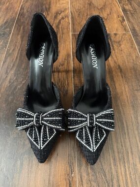 SHEIN Black Beaded Bow Pointed D'Orsay Heels